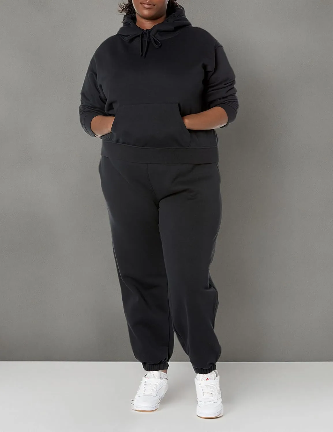 Amazon Essentials Womens Hoodies - Crop Pullover Sweatshirt (Available in Plus Size)