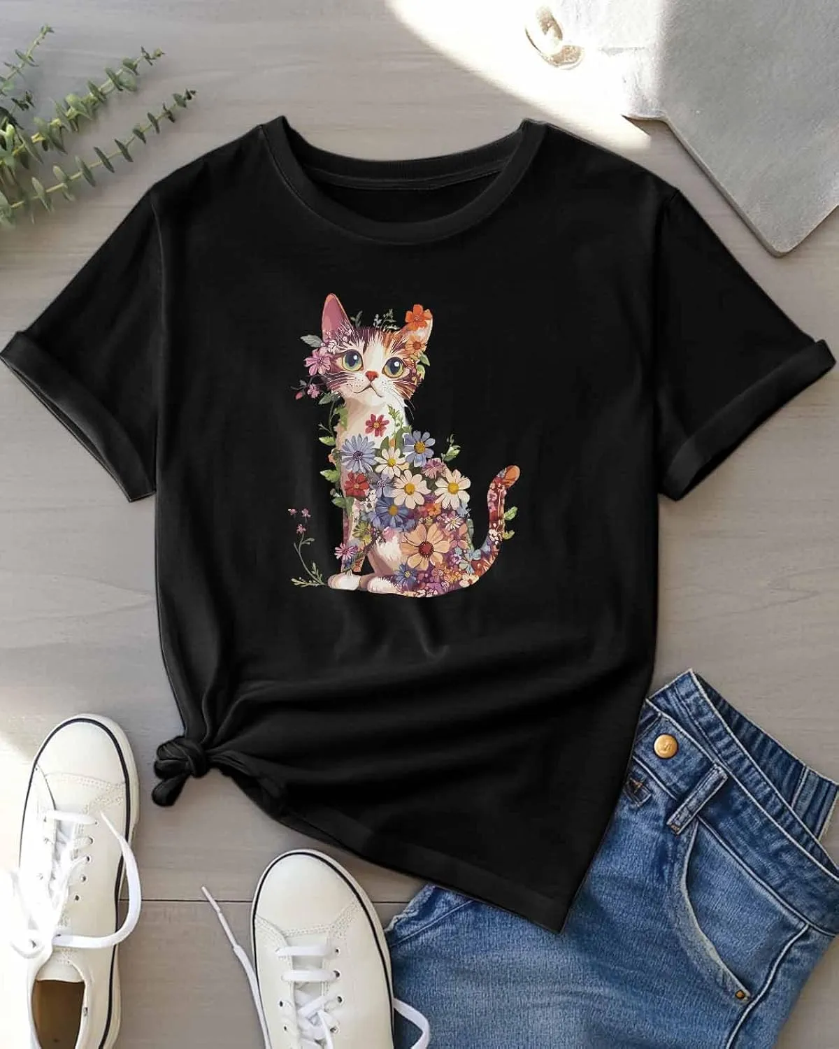 Graphic T Shirts for Women, Abstract Cat Wildflowers Cotton Tees Short Sleeve Crewneck Summer Gym Casual Tops