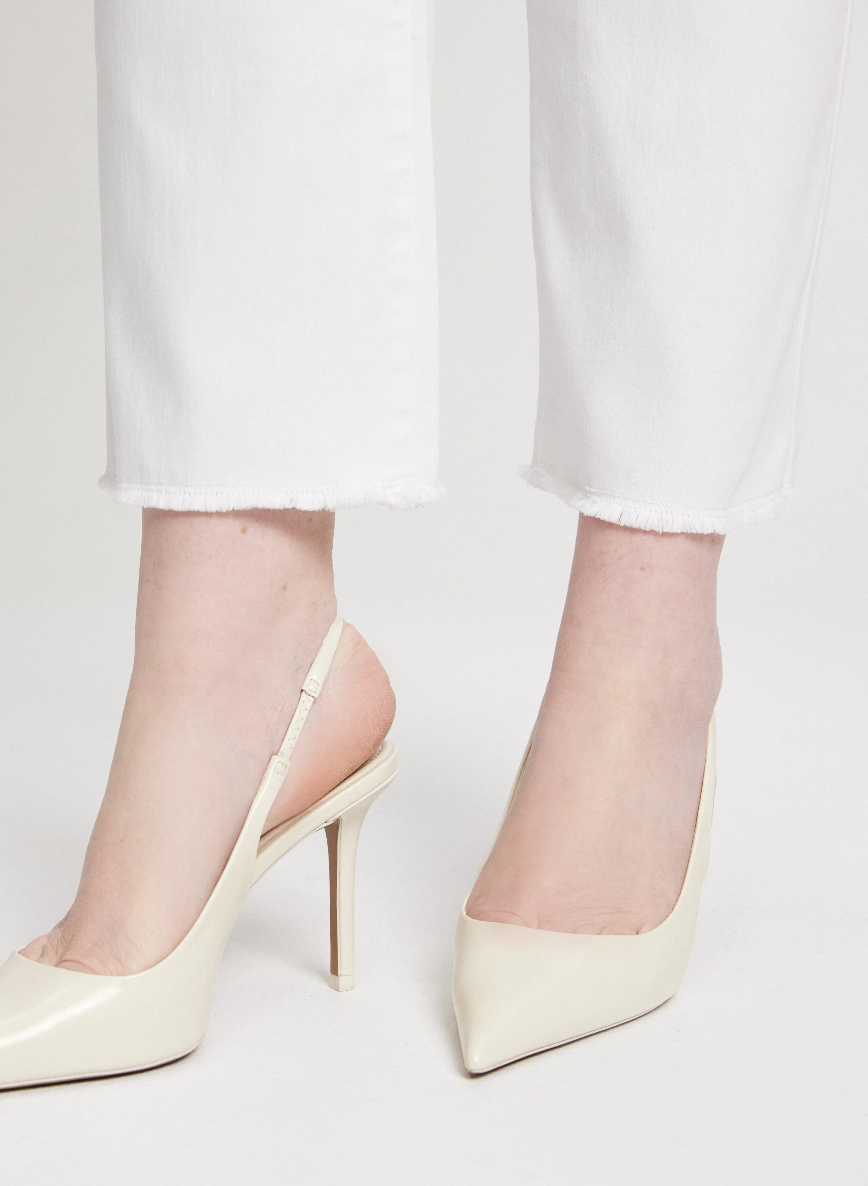 Joseph Ribkoff - Frayed Hem Straight Leg Jeans