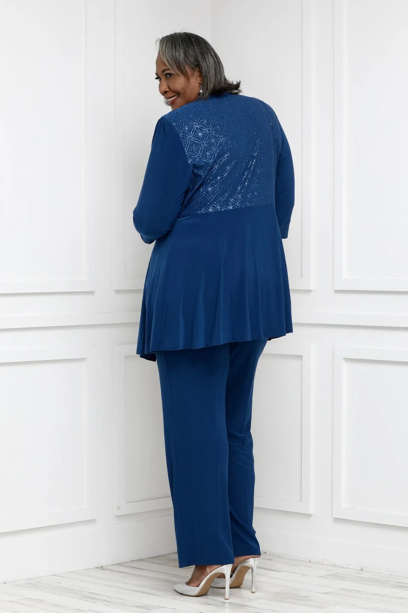 R&M Richards Women's Plus size Two-Piece Pant Suit