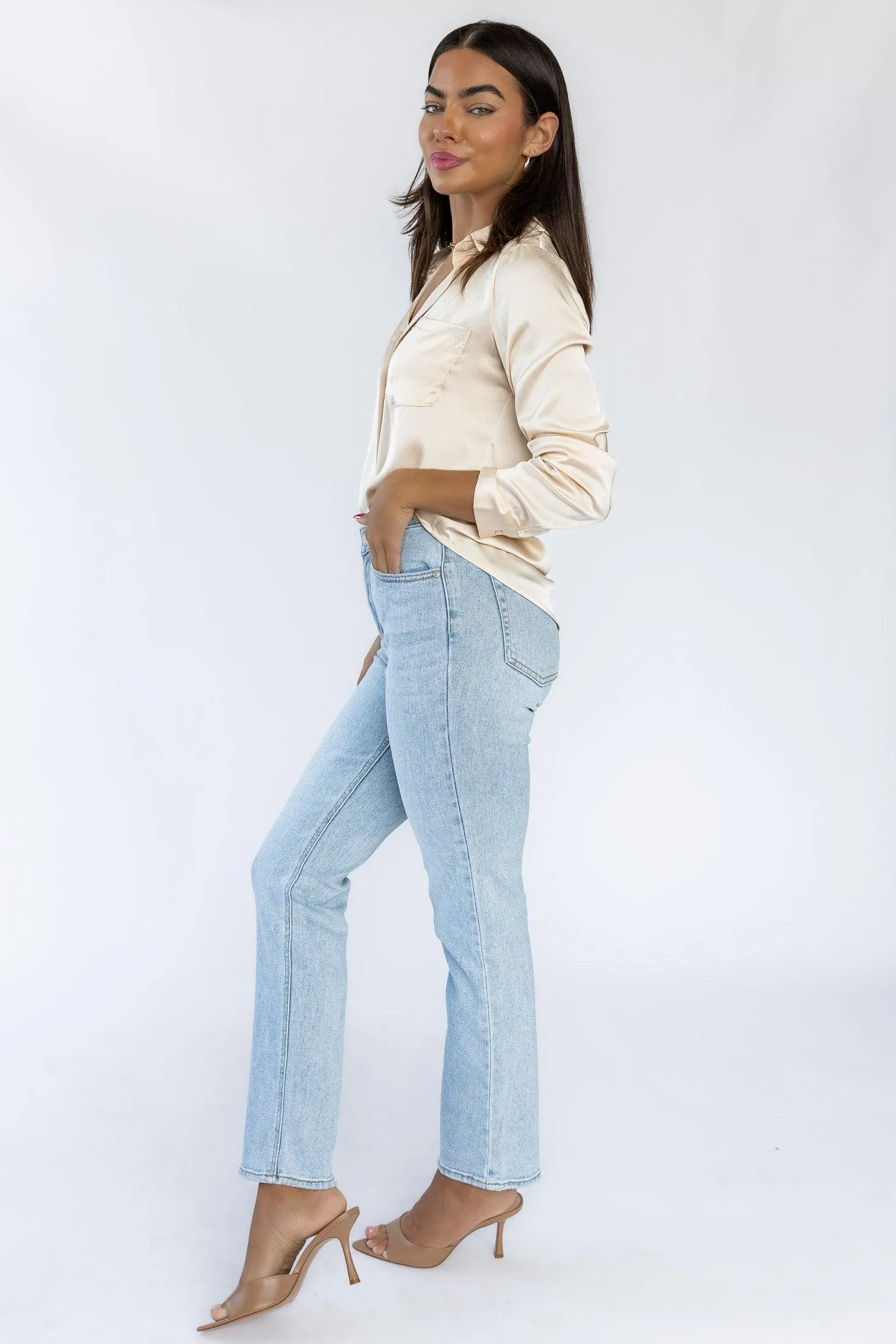 Vanessa Light Wash Straight Denim - Final Sale