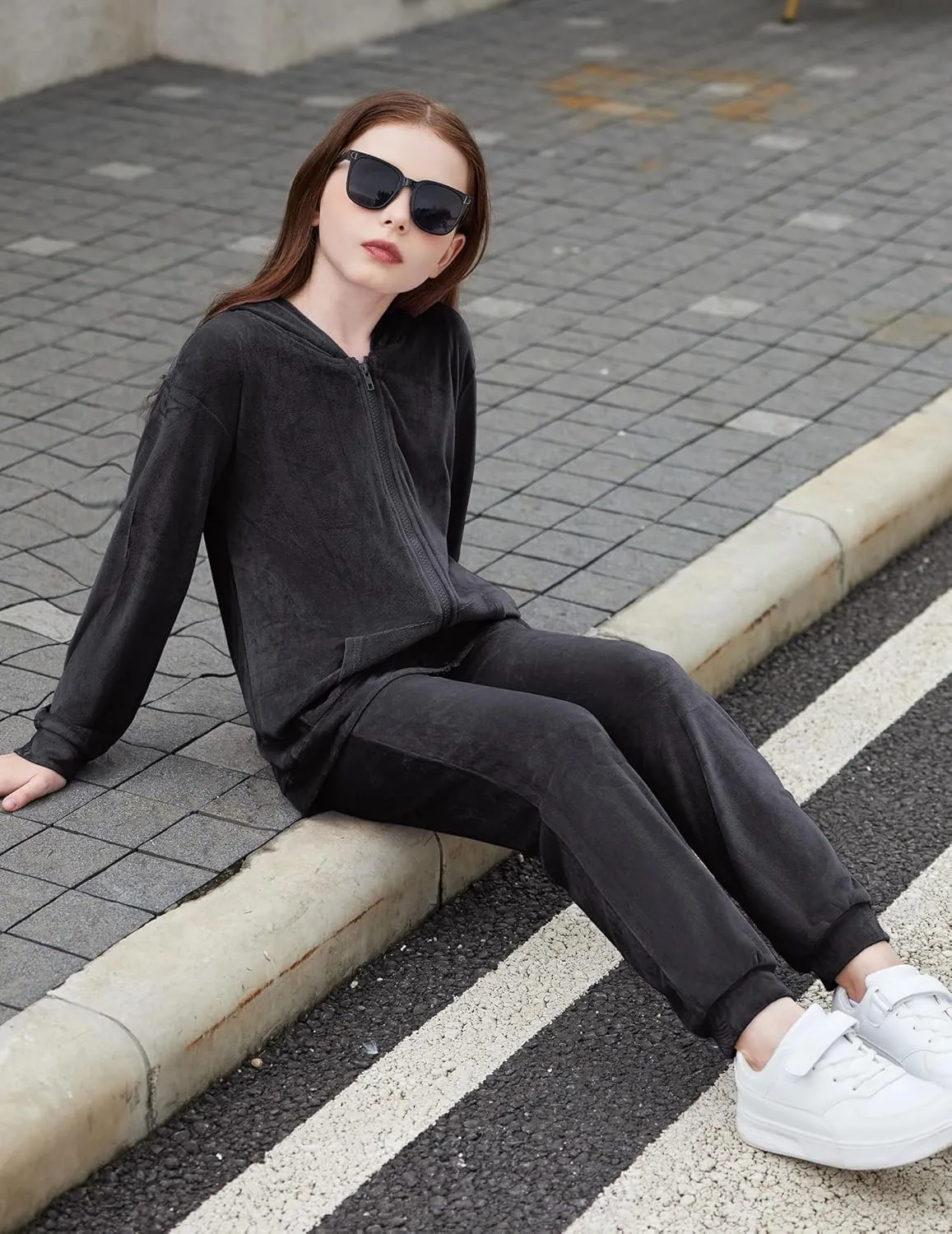 Zaclotre Girls Velour Tracksuits 2 Piece Outfits Zip Up Hoodie and Jogger Sweatpant Sweatsuits Athletic Clothing Sets
